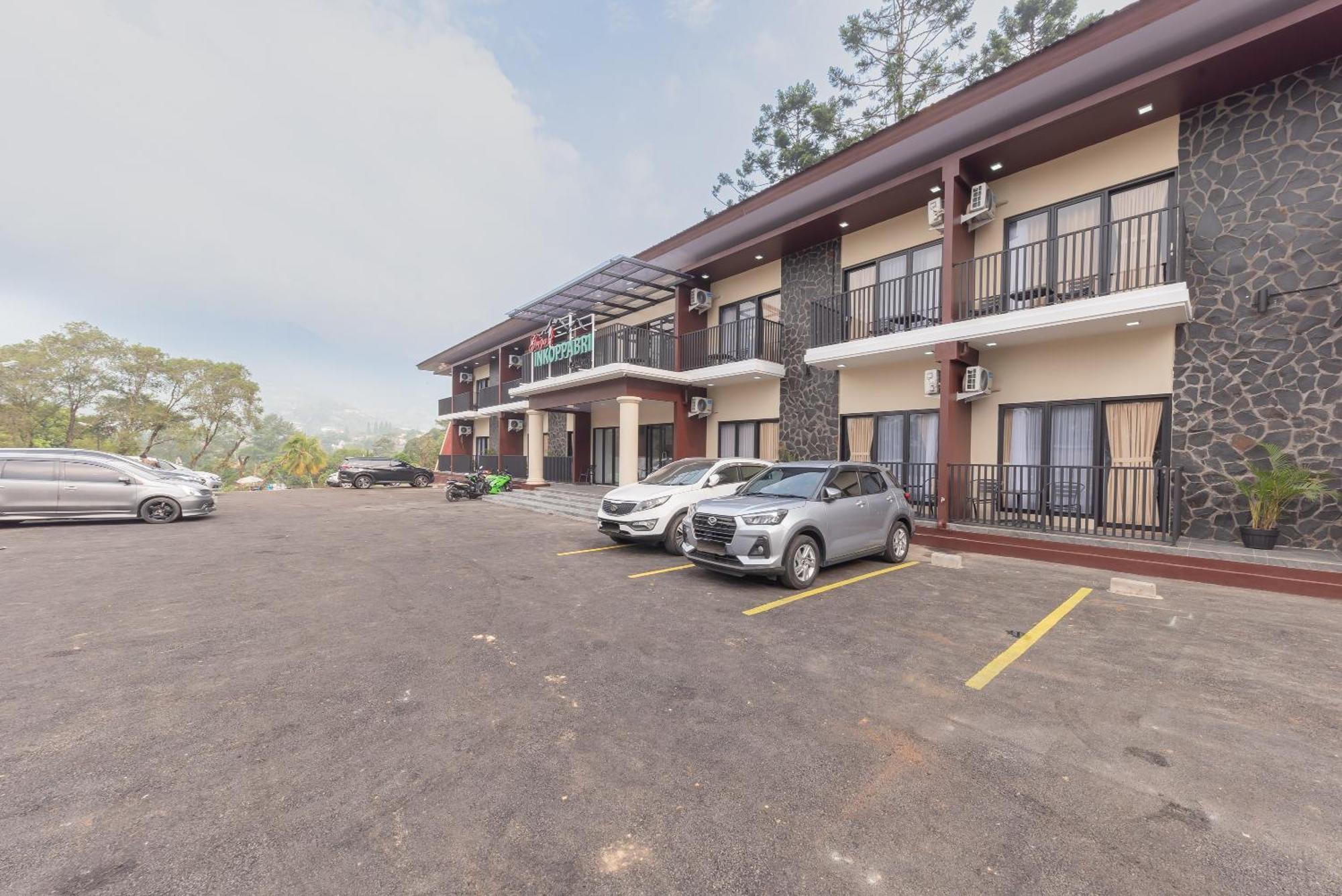 Urbanview Hotel Inkoppabri Cisarua Puncak Εξωτερικό φωτογραφία