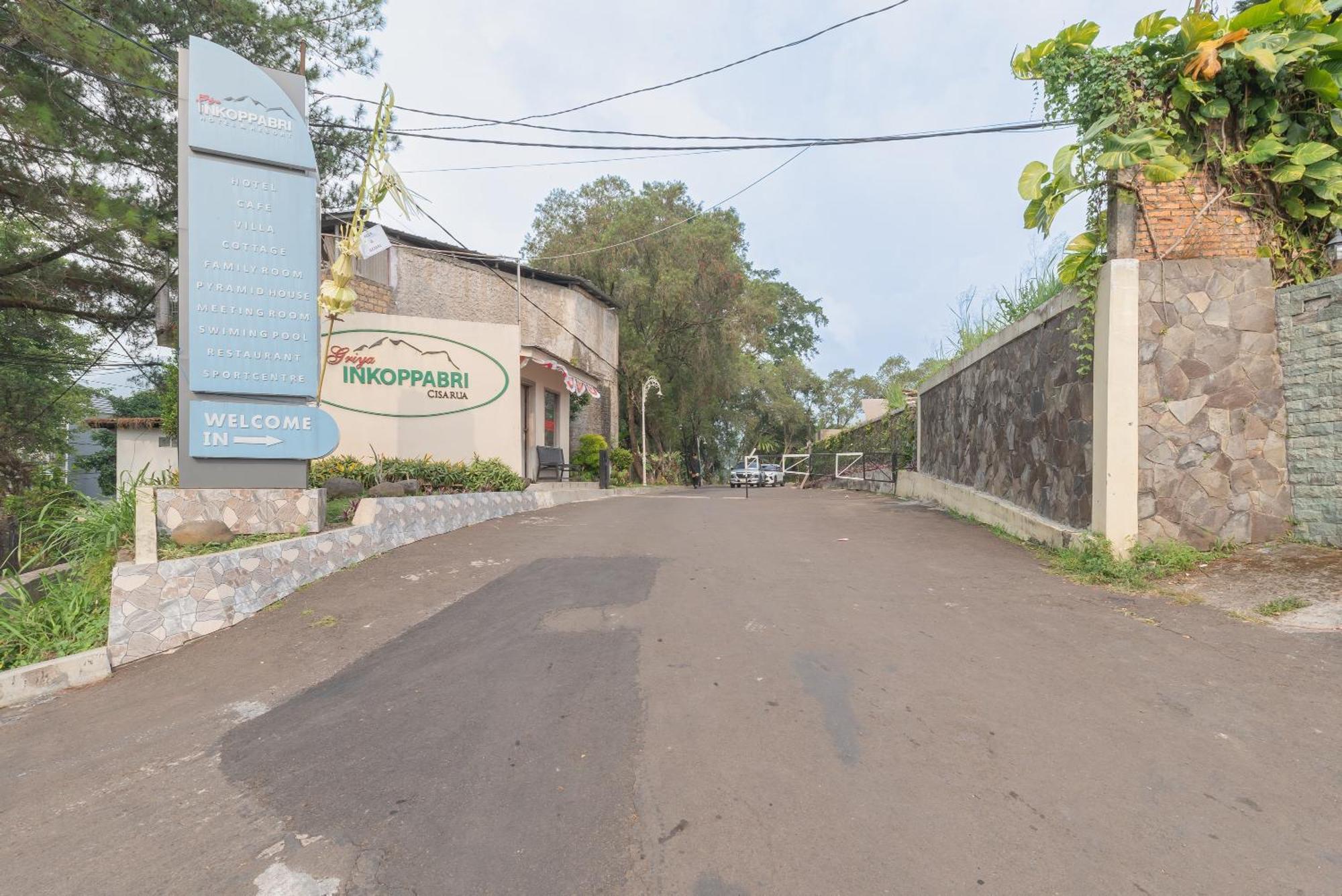 Urbanview Hotel Inkoppabri Cisarua Puncak Εξωτερικό φωτογραφία