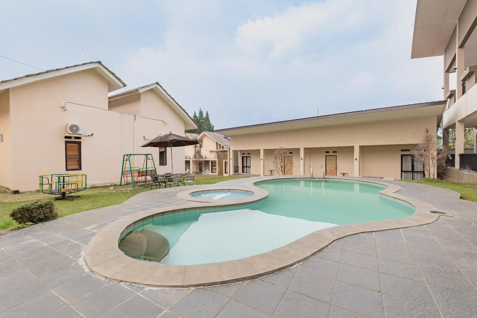 Urbanview Hotel Inkoppabri Cisarua Puncak Εξωτερικό φωτογραφία
